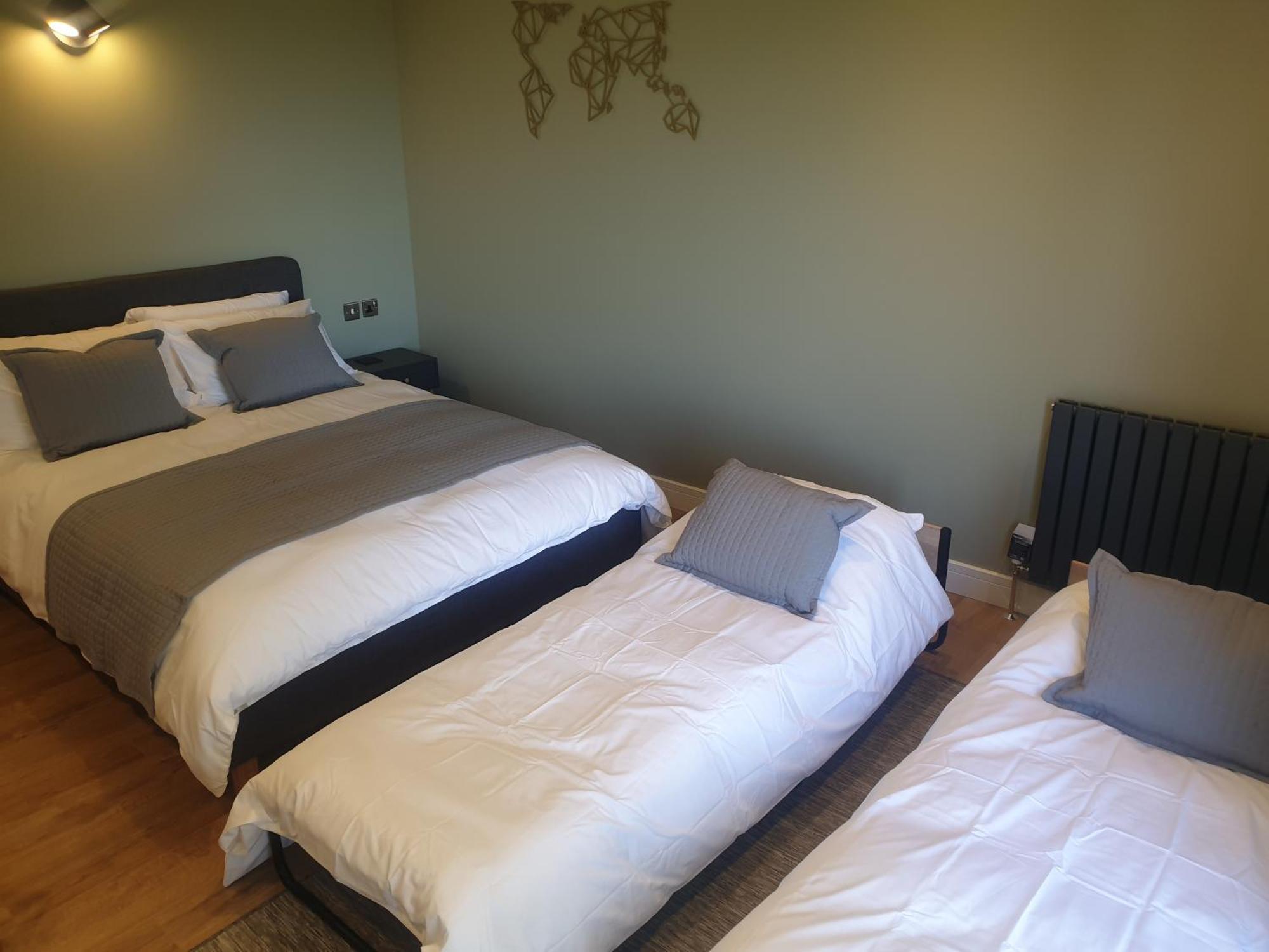 Open Acres Accommodation And Airport Parking Backwell Экстерьер фото