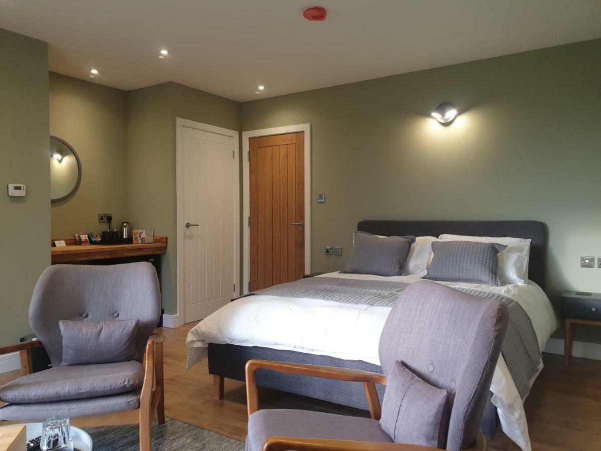Open Acres Accommodation And Airport Parking Backwell Экстерьер фото